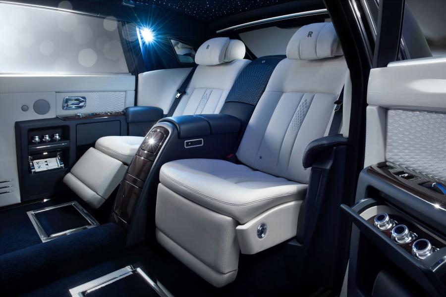  Rolls-Royce Phantom Limelight Collection 2015 года  (фото 5 из 17)